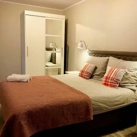 아파트 Apartament Warecka